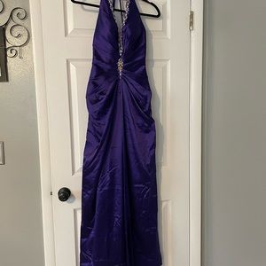 Stunning formal/prom/ wedding gown